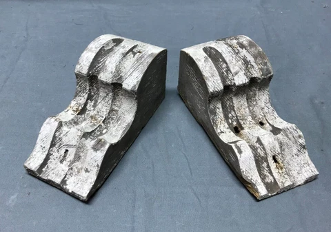 One Pair Small Antique Wood Corbels Cottage VTG Porch Shelf Brackets Old 347-23B Cover