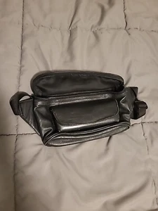 Vintage Wilson Leather Waist Bag Fanny Pack 3 Pocket With Attached Glasses Case - Picture 1 of 10
