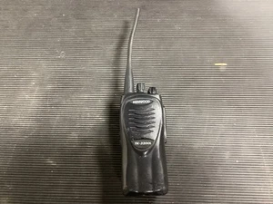 Used Kenwood TK3200L Handheld Radio With Clip And Antenna - Zdjęcie 1 z 7