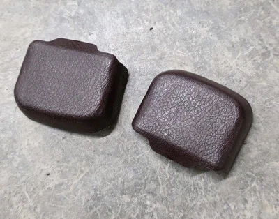 Toyota Supra Mk3 Seat Bolt Cover set Left & Right 72138-14010 - Image 1 of 4