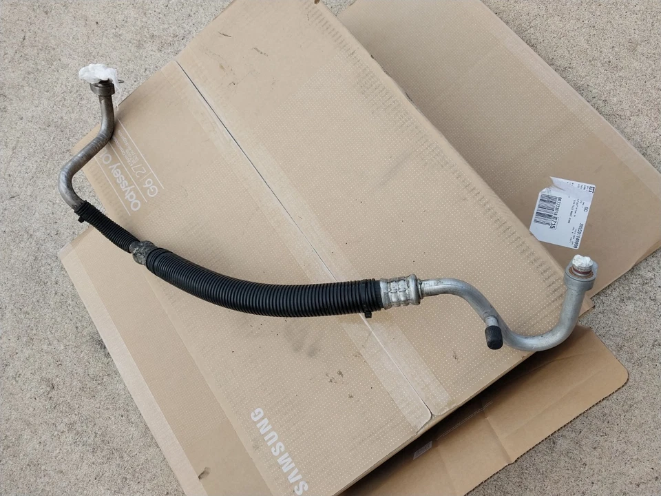 2010-2019 Lincoln Mkt Ac Hose Line A/C Air Condition Suction Pipe Tube OEM Foto 1 de 1