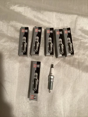 Set Of 6 CHAMPION DOUBLE PLATINUM POWER Premium Spark Plugs 7440 - Image 1 of 4