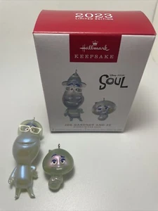2023 Hallmark JOE GARDNER AND 22 Disney SOUL Ornamento Edizione Limitata *NUOVO CON SCATOLA* - Foto 1 di 4