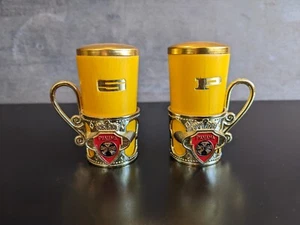 Collector's Set Of PANAMA SALT & PEPPER SHAKER 2 3/4" TALL (SP27) - Japan - Picture 1 of 9