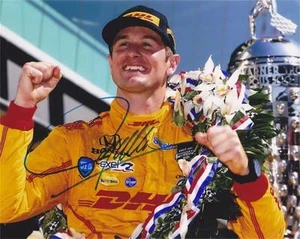 Ryan Hunter signiertes 8x10 Foto #1 Echtheitszertifikat - Bild 1 von 1