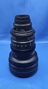 RED PRO PRIME LENS 300MM/T2.9 TELEPHOTO/NO MOUNT *FOR PARTS NOT WORKING* - Picture 1 of 9