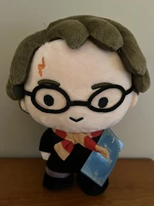 Universal Studios Wizarding World of Harry Potter WWOHP Harry Potter Chibi Plush - Picture 1 of 4
