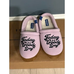 * Life is good women’s slippers, size 7 in New - Picture 1 of 3