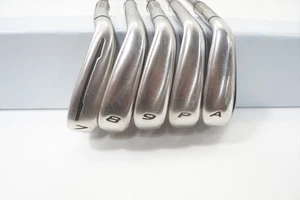 Taylormade M2 2017 Iron Set 7-Pw, Aw Regular Steelfiber I95 1140900 Good - Picture 1 of 4
