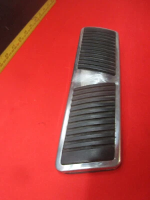 1967 TO 1970 CADILLAC DEVILLE FLEETWOOD CALAIS ELDORADO BRAKE PEDAL PAD - Image 1 of 4