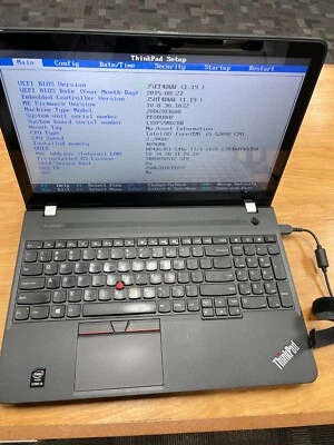 Lenovo ThinkPad E550 COMO ESTÁ, i5-5200@2,20 GHz, 4 GB, sin unidad/sistema operativo, con CA Foto 1 de 4