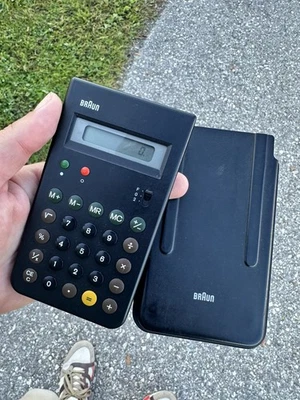 Braun AG 4835 Pocket Size Vintage Calculator With Sleeve Working Well - Bild 1 von 3