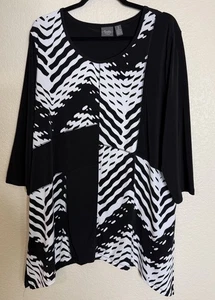 Chicos Travelers 3 US XL White Black Geometric Top Blouse Tunic Career Travel - Picture 1 of 10