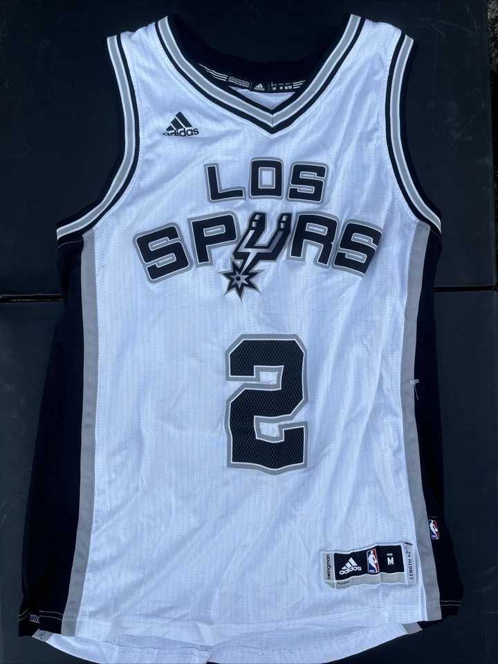 Camiseta réplica Adidas San Antonio Spurs #2 Kawhi Leonard branca "Los Spurs" NBA - Imagem 1 de 4