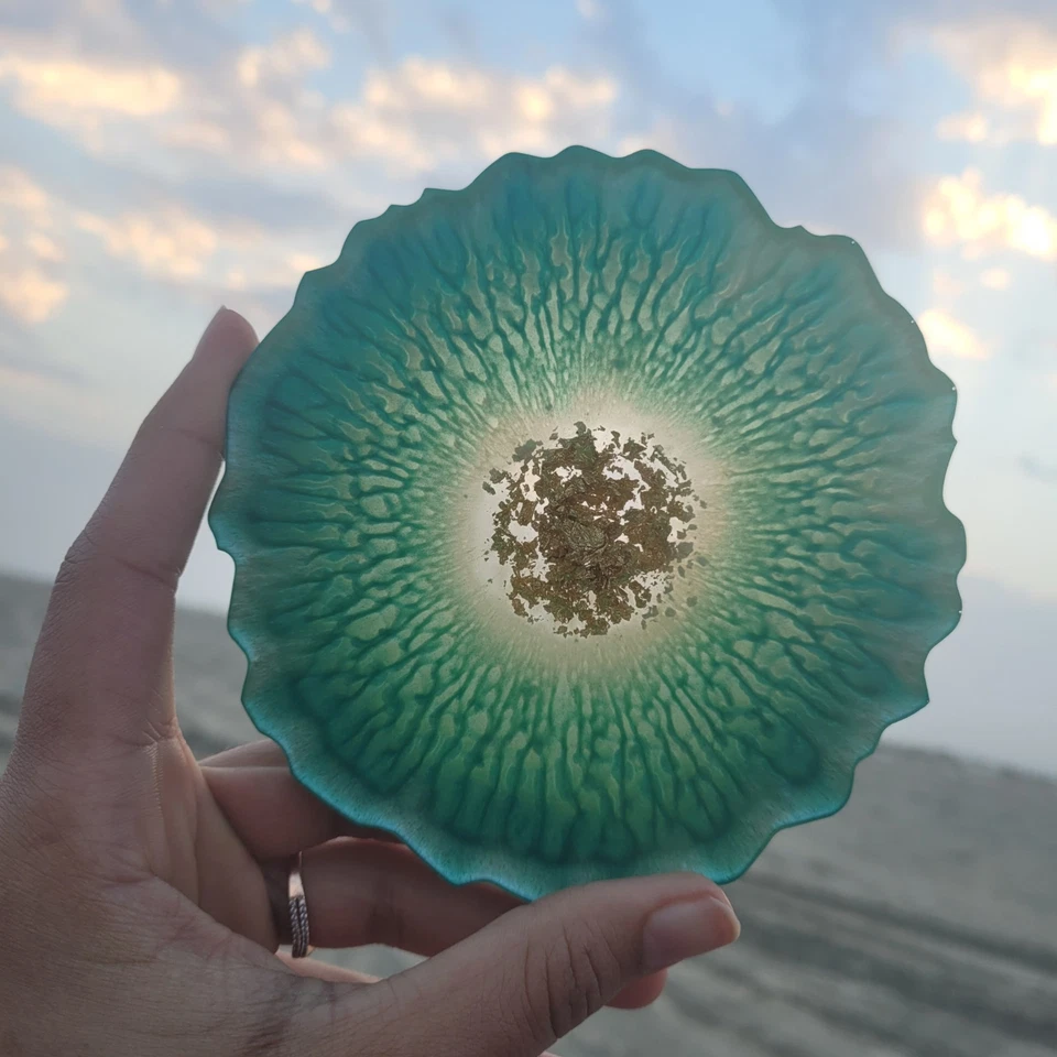 Nuevo juego de 4 posavasos de ágata geoda de lujo azul verde y dorado Foto 1 de 4