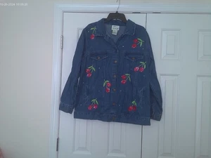 QUACKER FACTORY WOMENS CHERRIES JEAN JACKET SIZE LARGE - Picture 1 of 3
