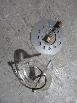 1949-52 Chevrolet Styleline 4 двери седан интерьер рулевое колесо центральные детали - Изображение 1 из 2