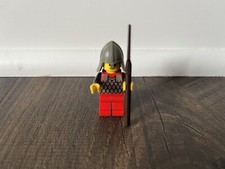 LEGO Castle Black Knights Minifigure - Black Arms With Spear & Helmet (6059)