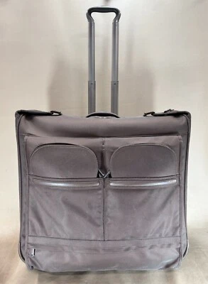 Bolsa de ropa TUMI Alpha 24" grande viaje extendido 2 ruedas 22032CH4 (#573) usada Foto 1 de 4