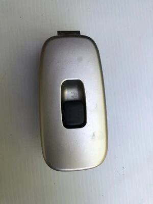 Interruptor de ventana trasera Lexus IS300 2001-2005 con bisel izquierdo o derecho Foto 1 de 2