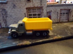 Hot Wheels Peterbuilt dump bed. (Truck not included) - Picture 1 of 3