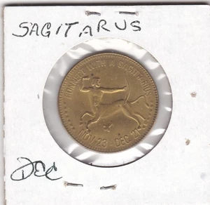 A VINTAGE RISQUE ZODIAC SIGN TOKEN CONNECT WITH A SAGITTARIUS - Picture 1 of 2