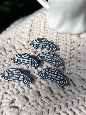 Juego de 5 imanes de refrigerador azules vintage años 70 Volkswagen VW Beetle Bug Foto 1 de 4