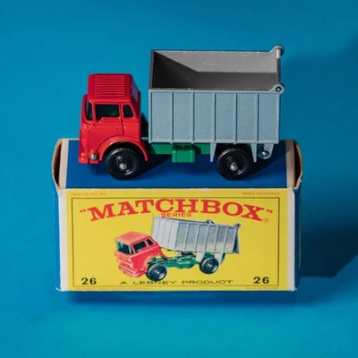 Matchbox Regular Wheels / MB 26 C1 / GMC Tipper Truck / 1968 MIB / Clean Paint - Image 1 of 4