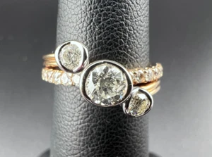 14K TT YG WG YELLOW WHITE GOLD ROUND BRILLIANT 3 STONE DIAMOND ENGAGEMENT RING - Picture 1 of 5