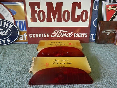 Lentes de luz trasera Ford 1960 nuevas  Foto 1 de 4