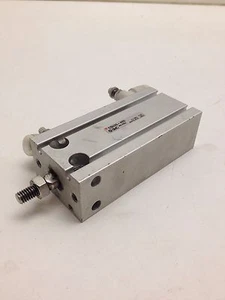 SMC CDU20-40D  Cylinder  #6340 - Picture 1 of 4