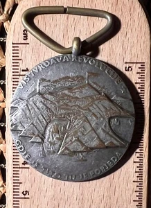 Yugoslav Vis medal 1972. year supreme staff of Yugoslavia on Vis Serbian... - Picture 1 of 6