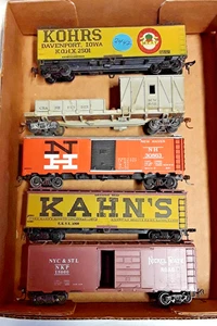 HO Scale Lot of 5 including Varney NH - Roadhouse - No Boxes (SET-6 - Picture 1 of 17