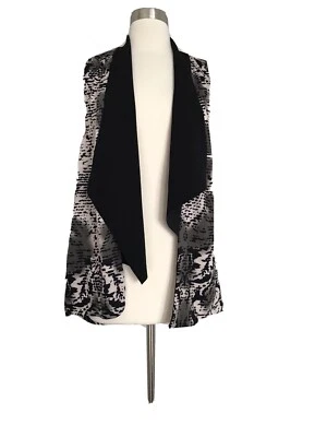 ARTE DE PANO POLIÉSTER ELASTANO ELÁSTICO FRENTE ABERTA OI BAINHA BAIXA BOLSOS COLETE TAMANHO G - Imagem 1 de 4