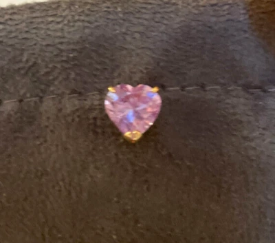 Increíble pendiente topacio morado facetado simple 14K. Fabuloso ajuste para brillo! 1,1 g Foto 1 de 4