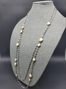 Collar de cadena en capas tono plata WH/BM - Imagen 1 de 7