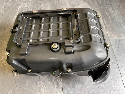 Filtro completo de caja de aire de fábrica Aprilia Tuono V4 1100 2018 OEM 6029 millas RSV4 Foto 1 de 4