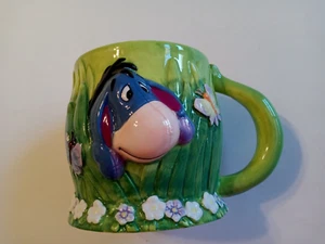 Disney Store Eeyore of Winnie the Pooh 3D Kaffeebecher Blumen & Schmetterlinge - Bild 1 von 12
