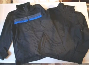 2 Jungen Trainingsjacken,  Sportjacken Größe 134 140,  Freizeit,  Sport - Bild 1 von 6