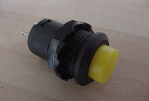 Yellow Push Button Switch 1/2" On-Off Latching 3A 125VAC 0.3A 12VDC #E35AC - Picture 1 of 6