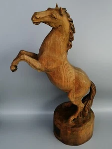 Figura de madera caballo ascendente talla hecha a mano 50 cm de altura figura de madera ascendente - Imagen 1 de 16