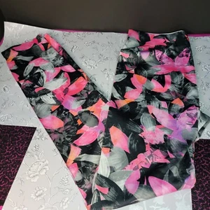 No Boundaries Leggings Women's Size Medium Pink Black White Pants - Picture 1 of 4