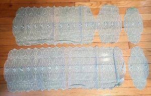 Vintage 5 pc Dresser Scarf Set Green White Embroidery Runners Doilies Unused - Picture 1 of 11
