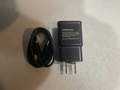 NEW Samsung EP-TA200 Fast Charge Travel Charger with USB-C cable  Black - Image 1 of 4