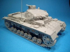 BRACH MODEL BM059 - Pzkpfw III Ausf B full kit - 1/35 RESIN KIT - Picture 1 of 5