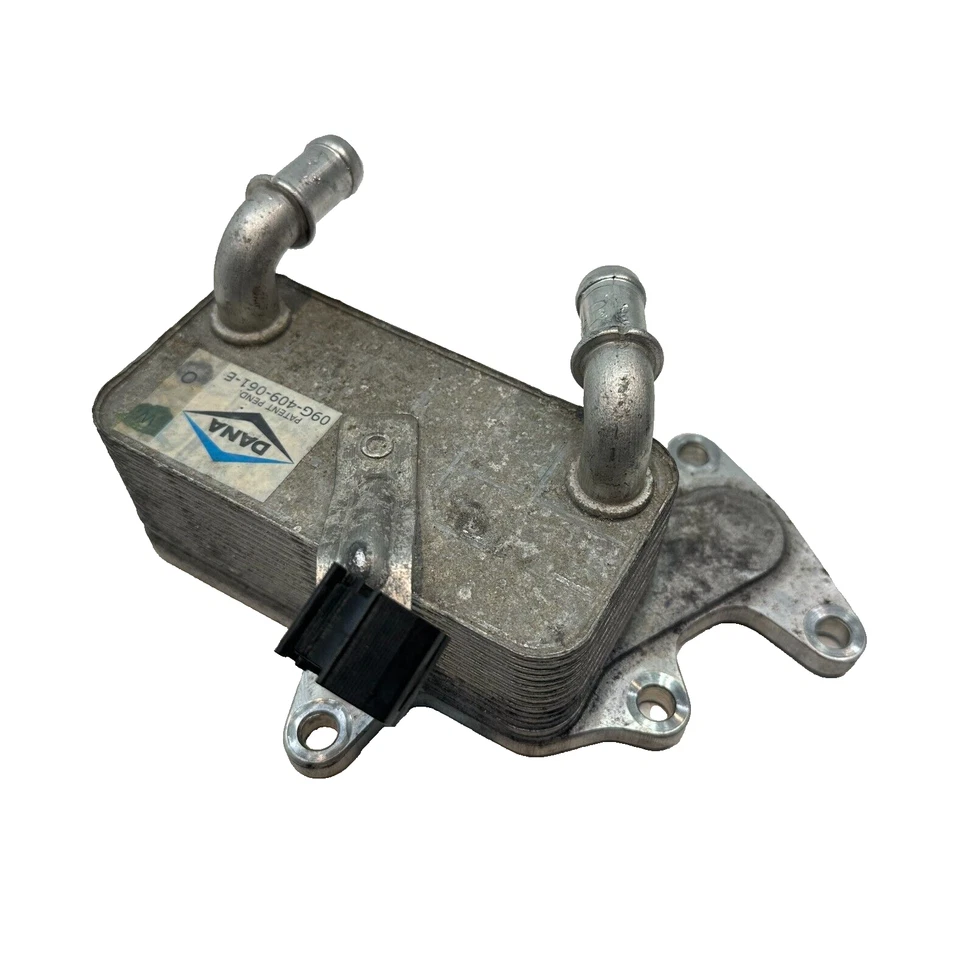 Volkswagen Passat 2015-2022 2,0 L transmisión automática enfriador de aceite OEM Foto 1 de 4