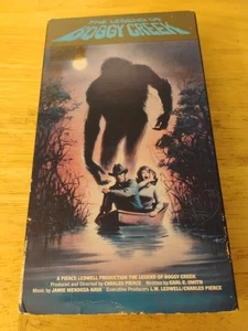 The Legend of Boggy Creek (VHS) 1986 Lightning Video - Imagen 1 de 8