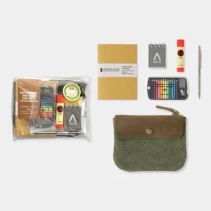 TRAVELER'S Notebook Travelers Factory Minimini Christmas Gift Set 2025 - Picture 1 of 13