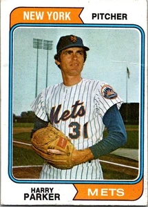 1974 Topps #106 Harry Parker - Picture 1 of 2