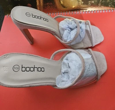 Zapatos de tacón Boohoo para mujer talla 5 Foto 1 de 3